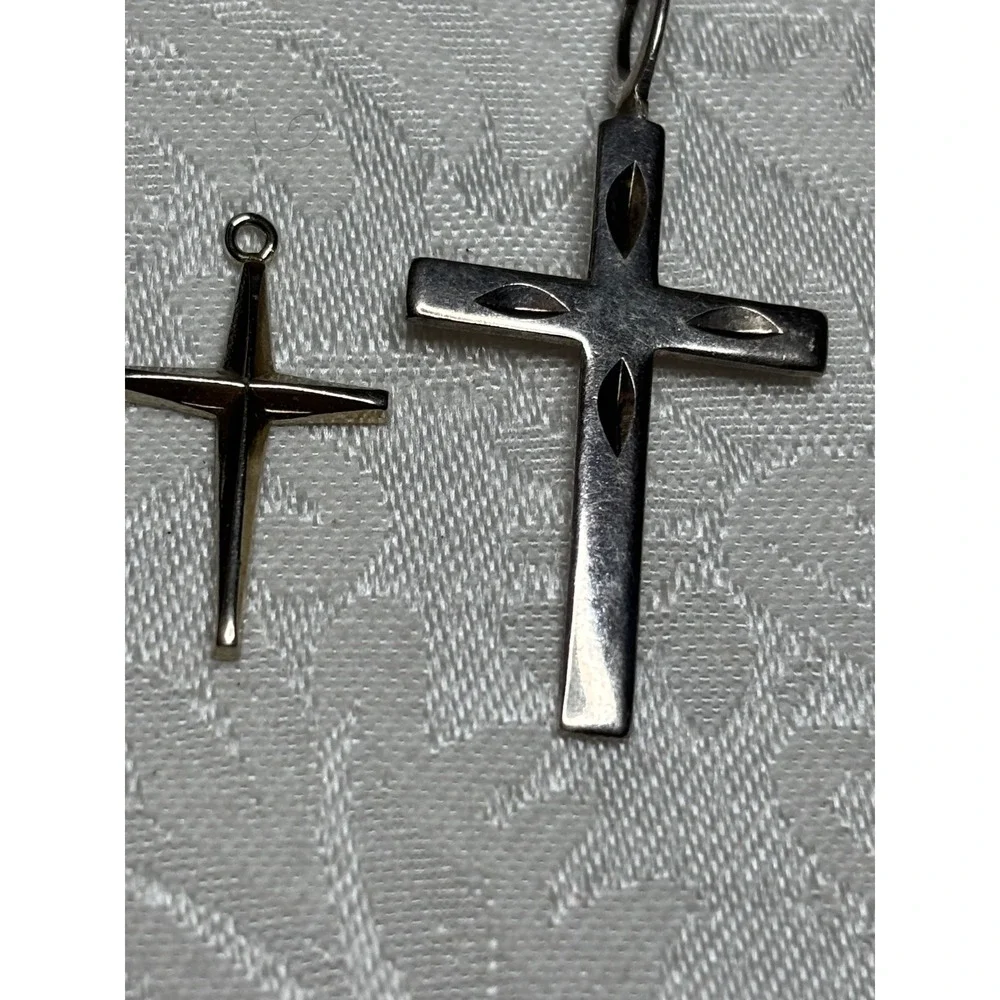 Silver unmarked Diamond Cut & 12K Gold Filled Tapered Cross Pendant Set